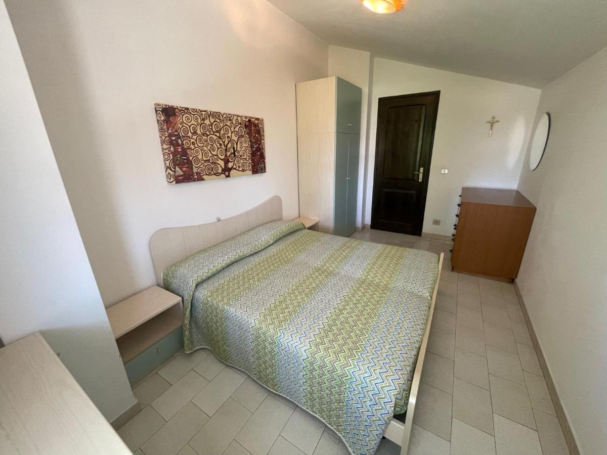 דירות קאורלה Vega Bilocale Con Piscina E Terrazza מראה חיצוני תמונה